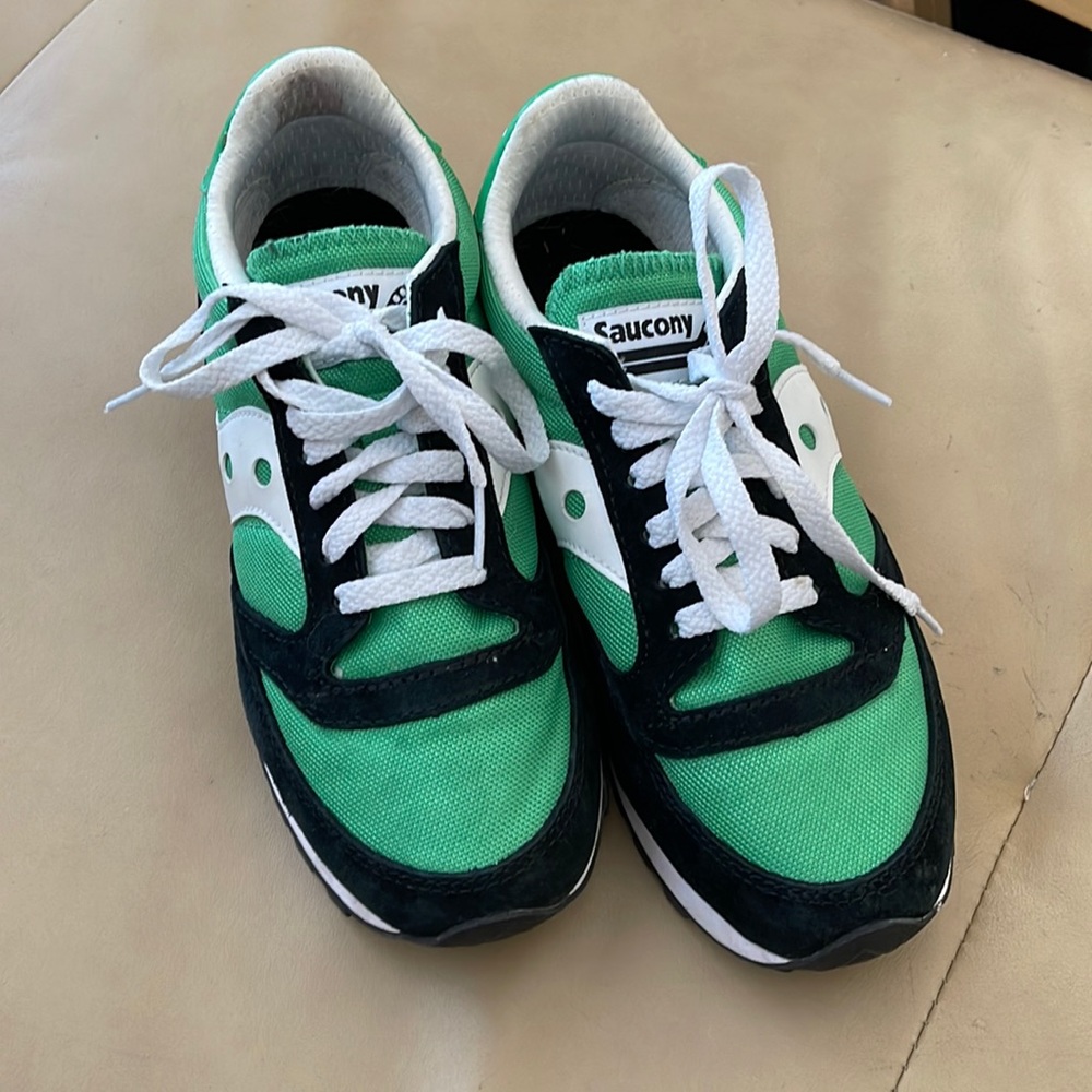 Saucony Jazz Size 6